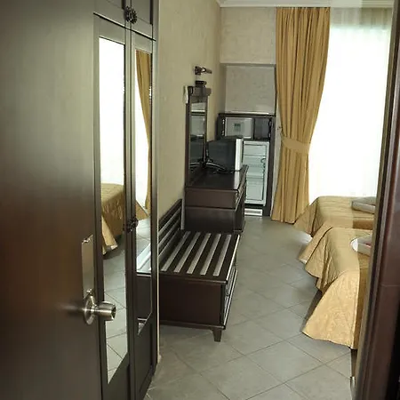 Sweet Hotell Side